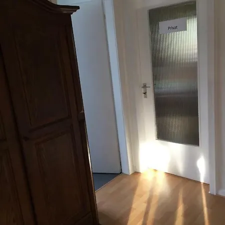 In Duisburg-rheinhausen Gæstehus